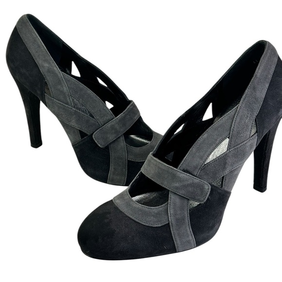 Stuart Weitzman Gray Black Mingle Suede Cutout Pumps Womens Size 9.5 heels 4.5" - Picture 1 of 11